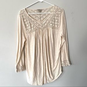 Lucky brand cream top - large